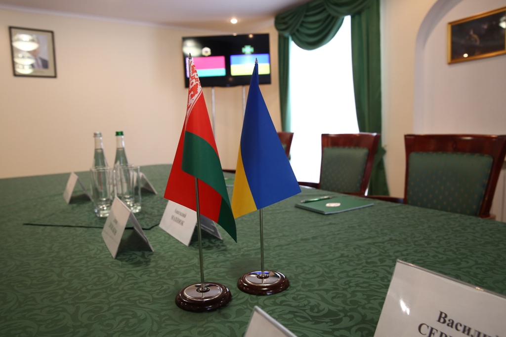 Минск и Киев в поисках путей восстановления сотрудничества в сфере безопасности