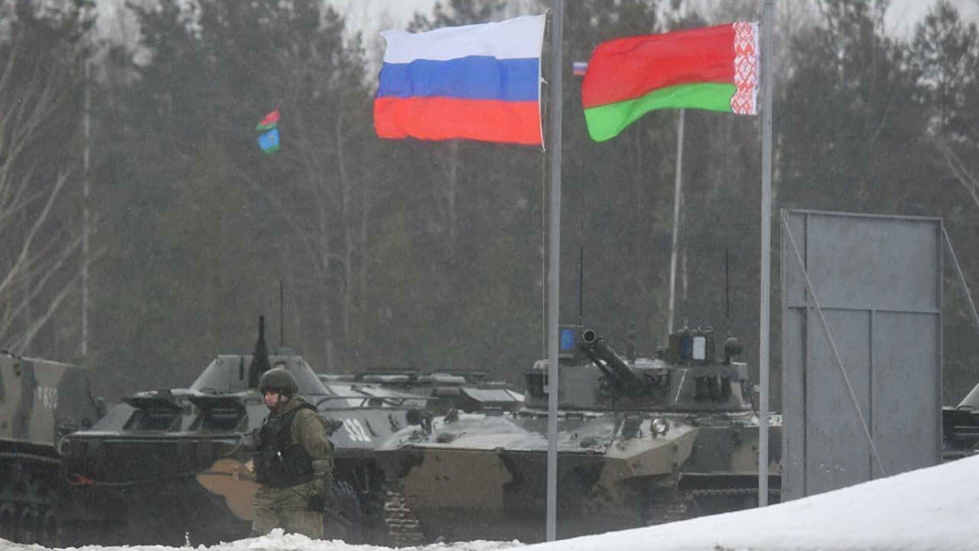 Официальный Минск озаботился выходом из войны